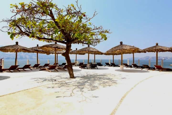 Suite Frente Al Mar En El Corazon De Acapulco Luaran gambar